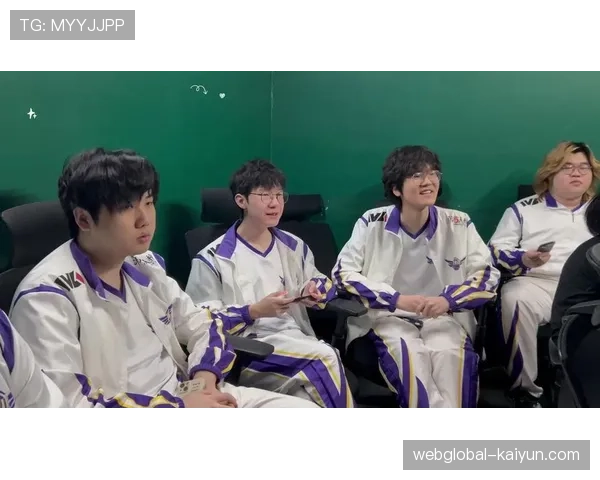 赛事花絮与后台内容独立运营 满足粉丝深度了解需求。